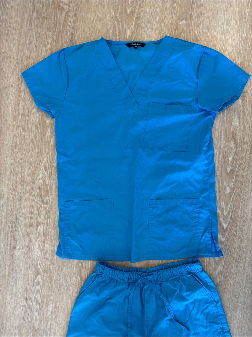 XS Blue Scrub Set - Picture 2 of 4